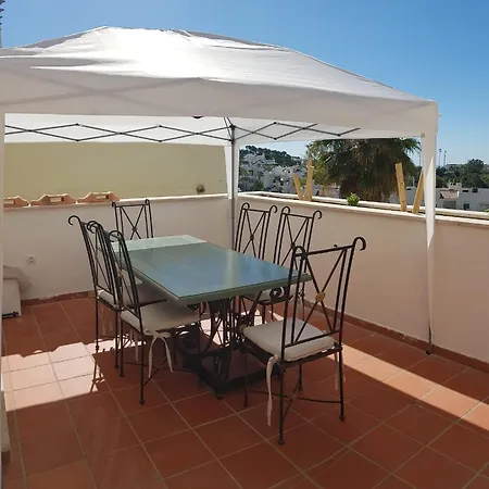 3 Bedroom Duplex Penthouse With Stunning Rooftop Solarium And Views * Marbella