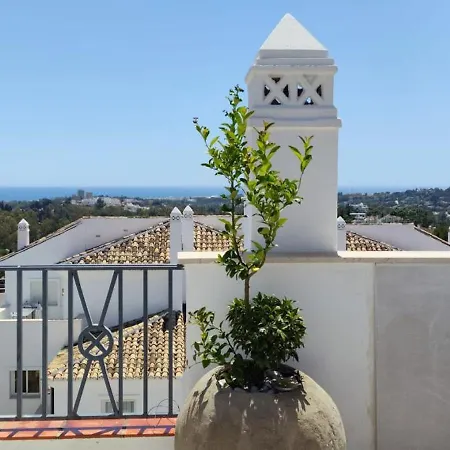 Apartment 3 Bedroom Duplex Penthouse With Stunning Rooftop Solarium And Views Marbella