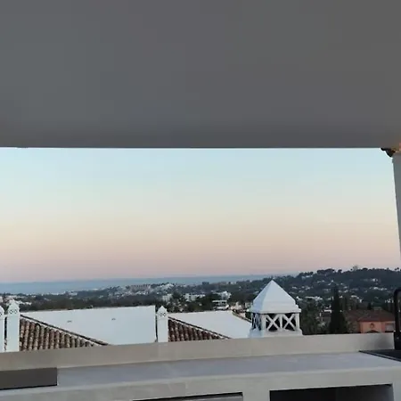 3 Bedroom Duplex Penthouse With Stunning Rooftop Solarium And Views * Marbella
